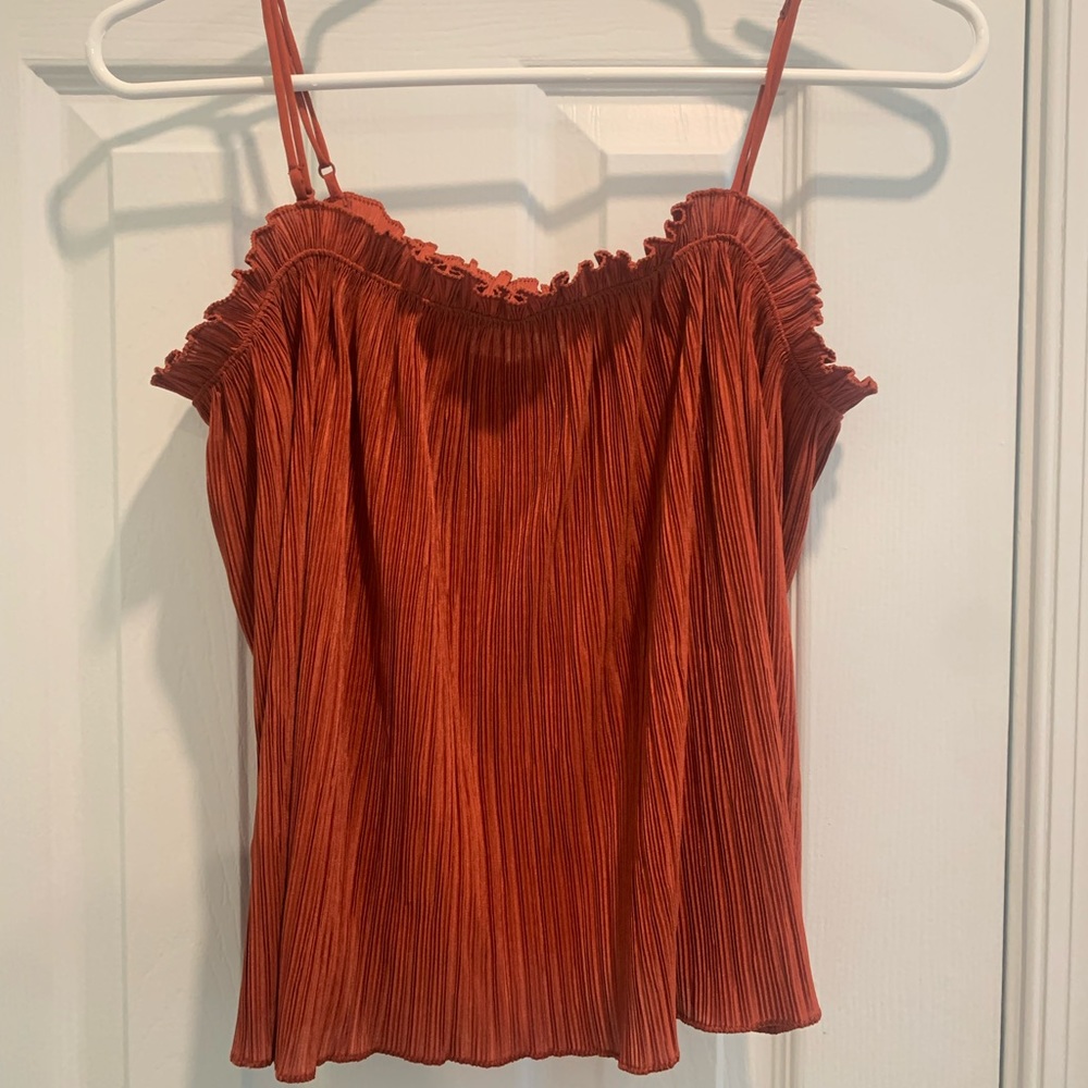 Brownish-orange cropped tank top